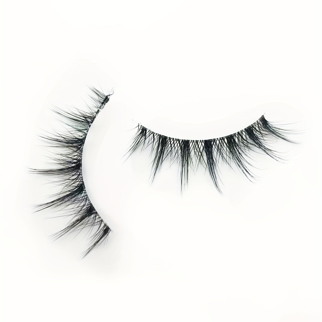 Natural Cross Style Lashes with Pointed Tail and Transparent Stalk
