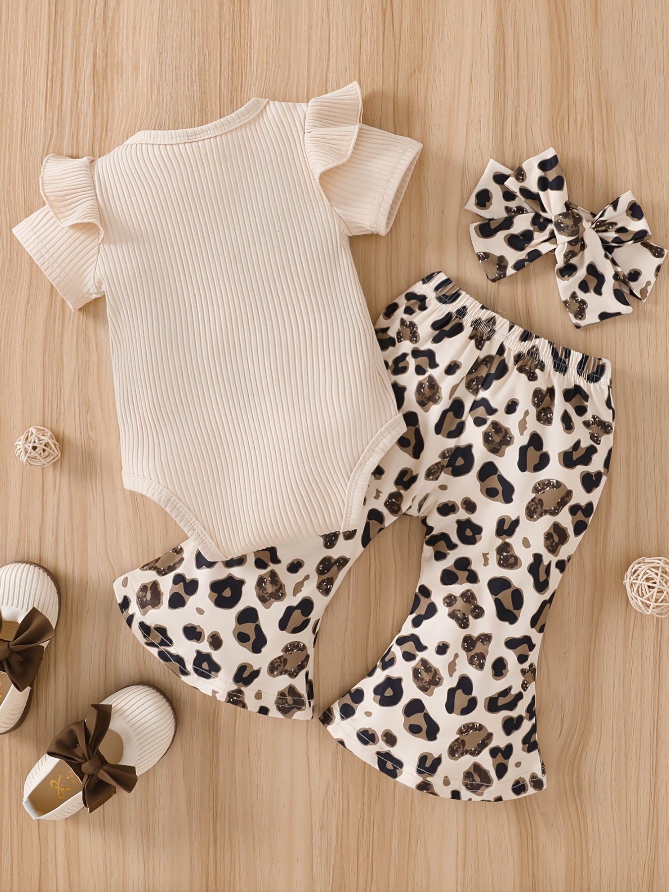 Baby Girls Short Sleeve Romper & Leopard Pants Set