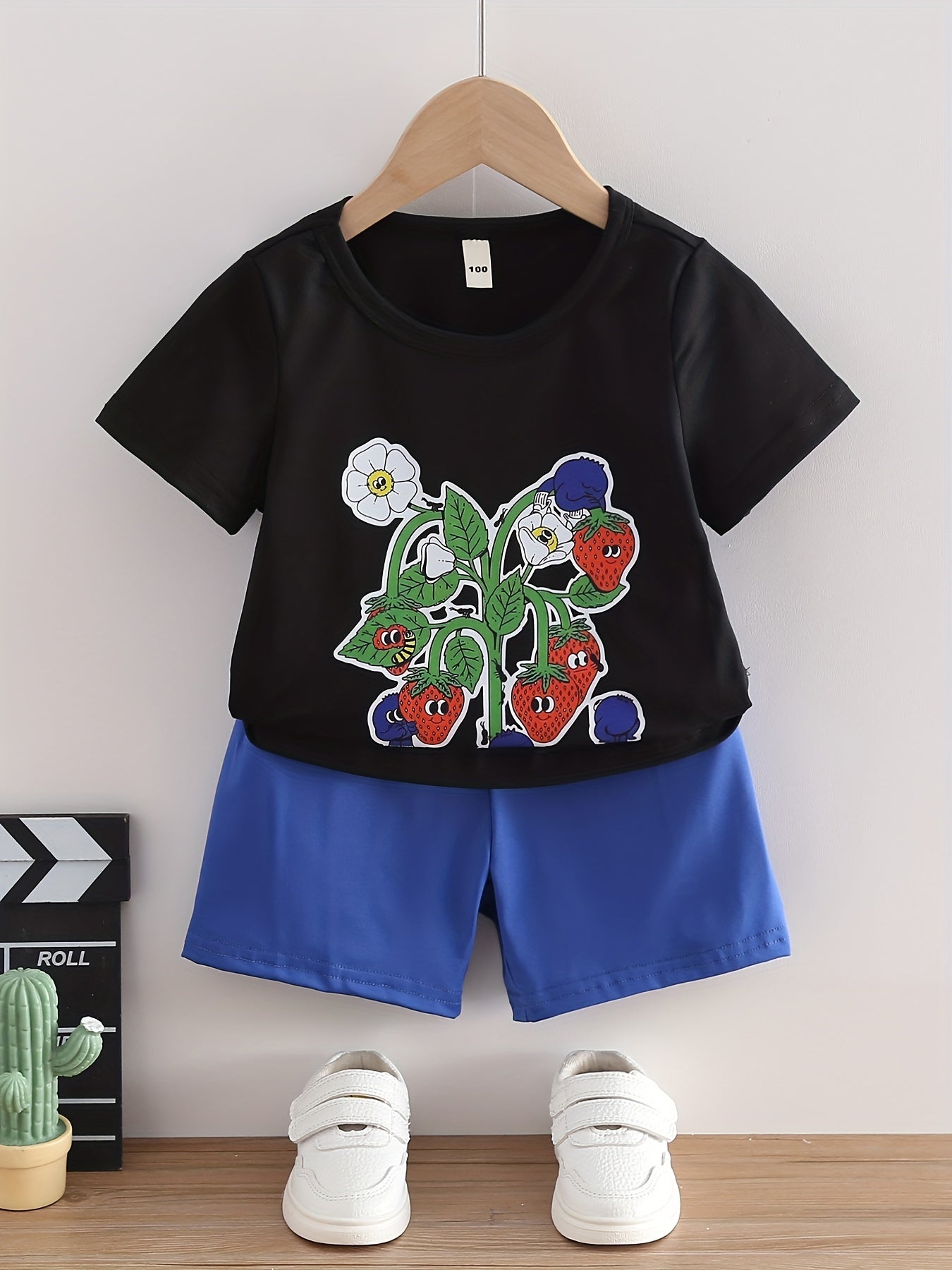 Strawberry Floral Print T-shirt & Shorts Set for Summer