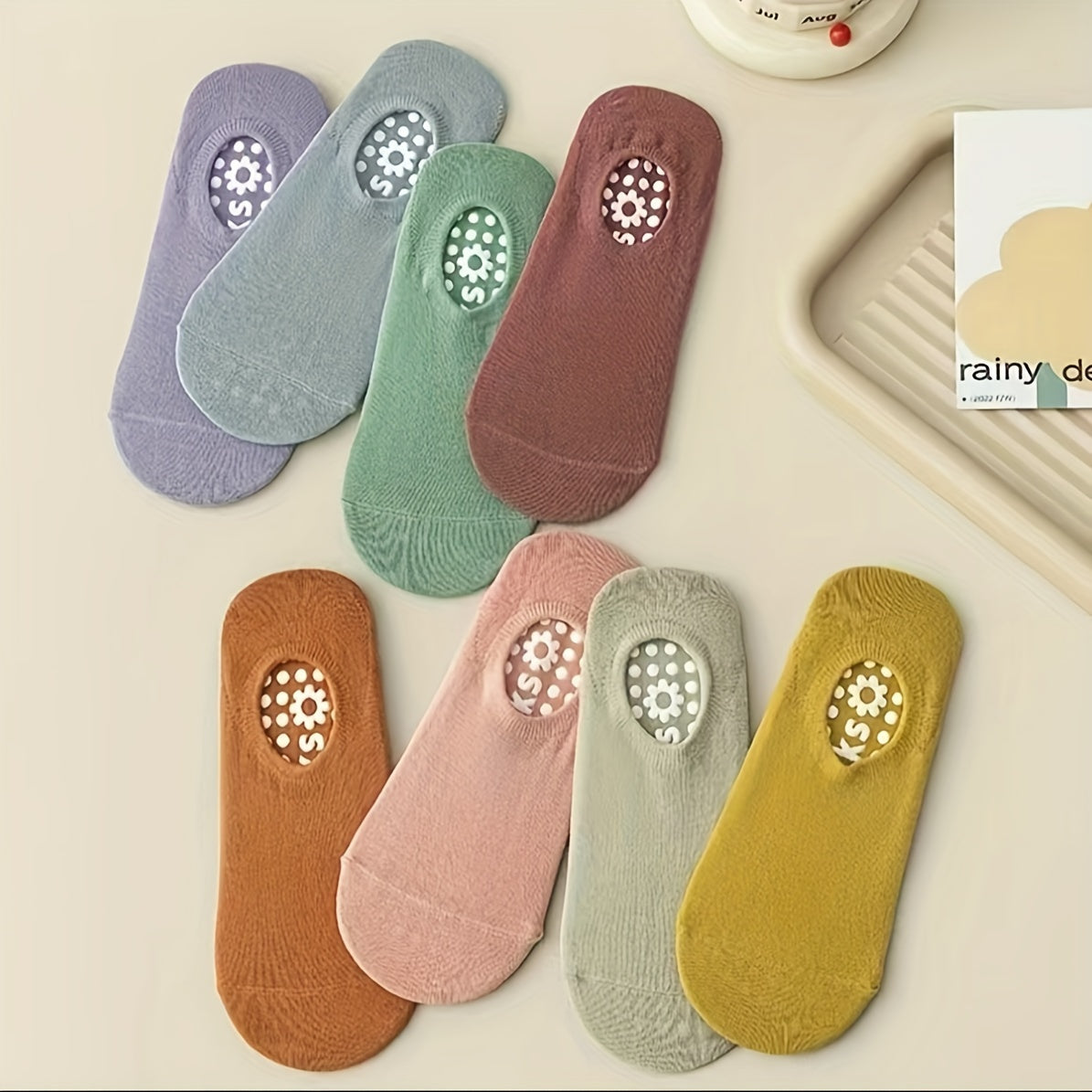 Non Slip Yoga Socks for Men Women Thin High Sock