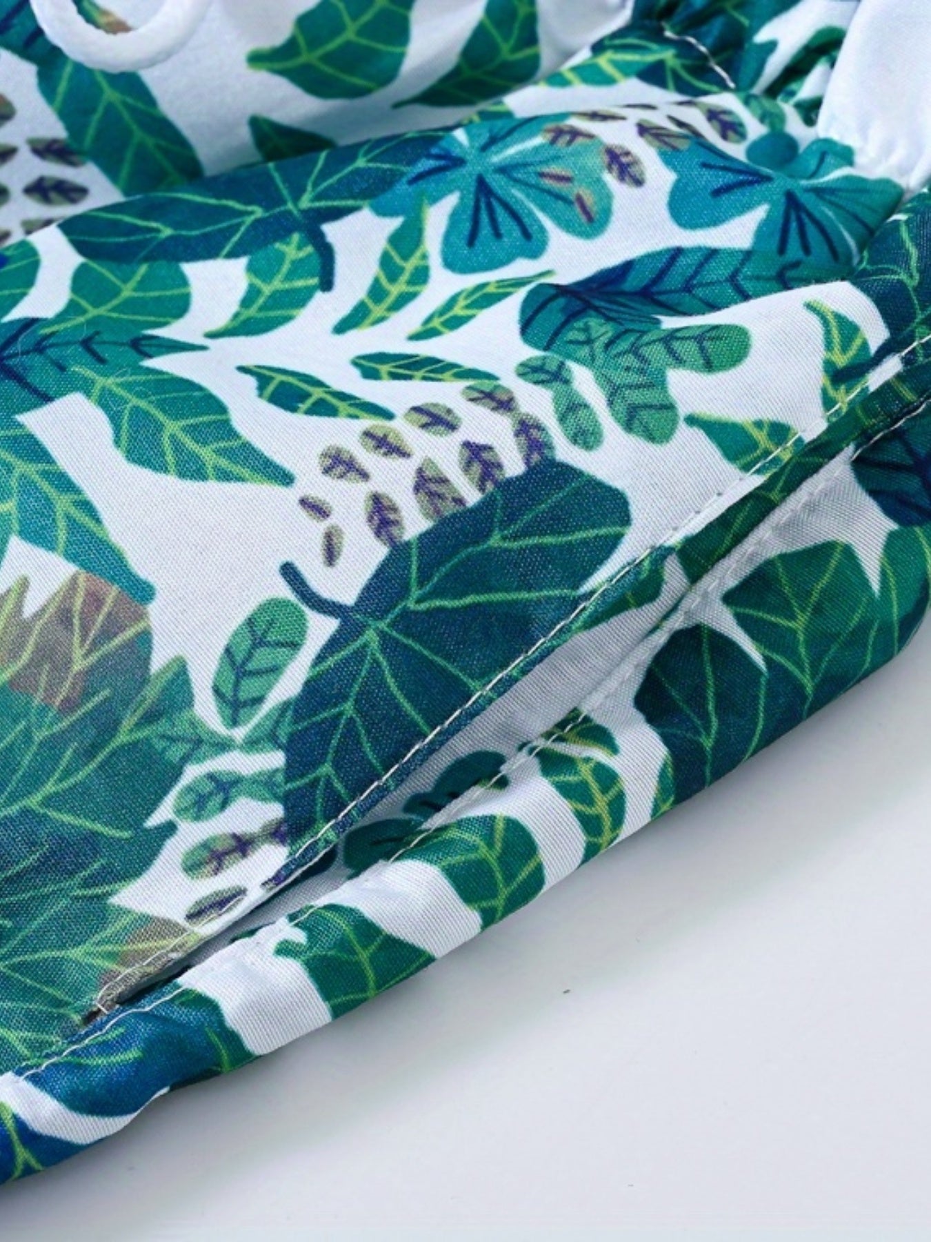 Boys Leaves Print Shorts for Vacation Beach Kids Summer Clothes