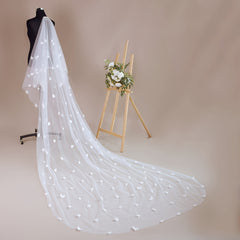 Romantic Floral Bridal Veil with Comb Double Layer Long Train