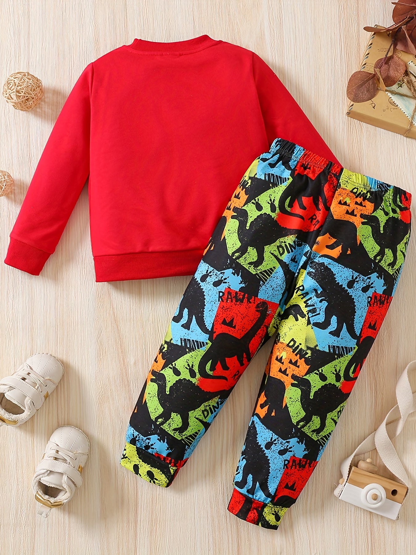 2pcs Baby Boys Pullover Sweatshirt & Dinosaur Print Pants Set Kids Clothes