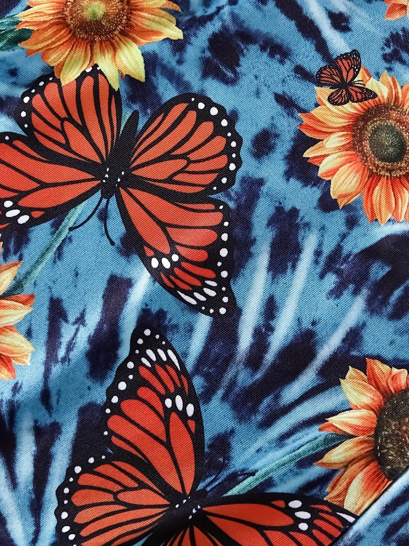 Women's Plus Sunflower & Butterfly Print High Rise Shorts