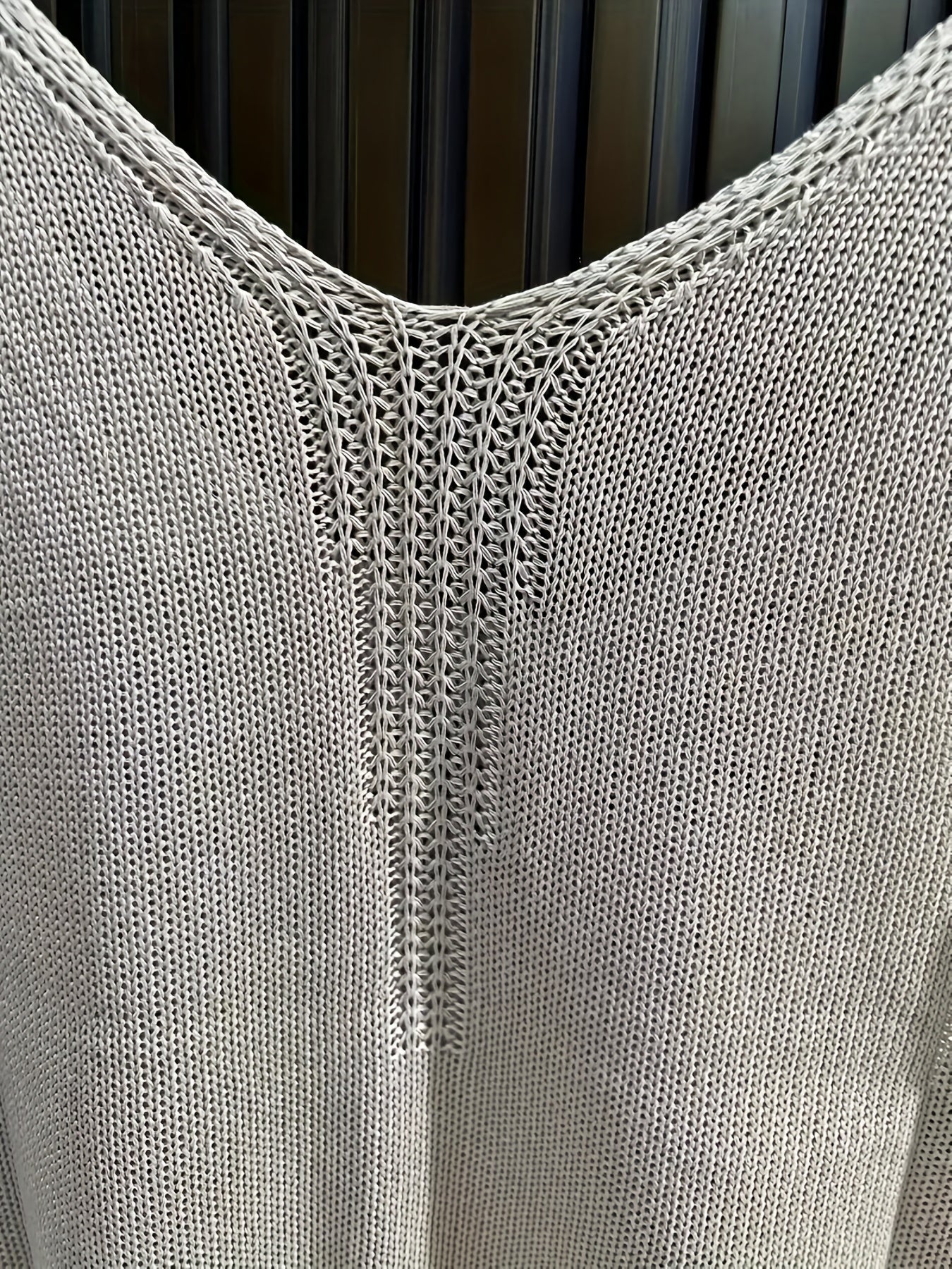 Women's Knitted V Neck Tank Top Sleeveless Casual Summer Top
