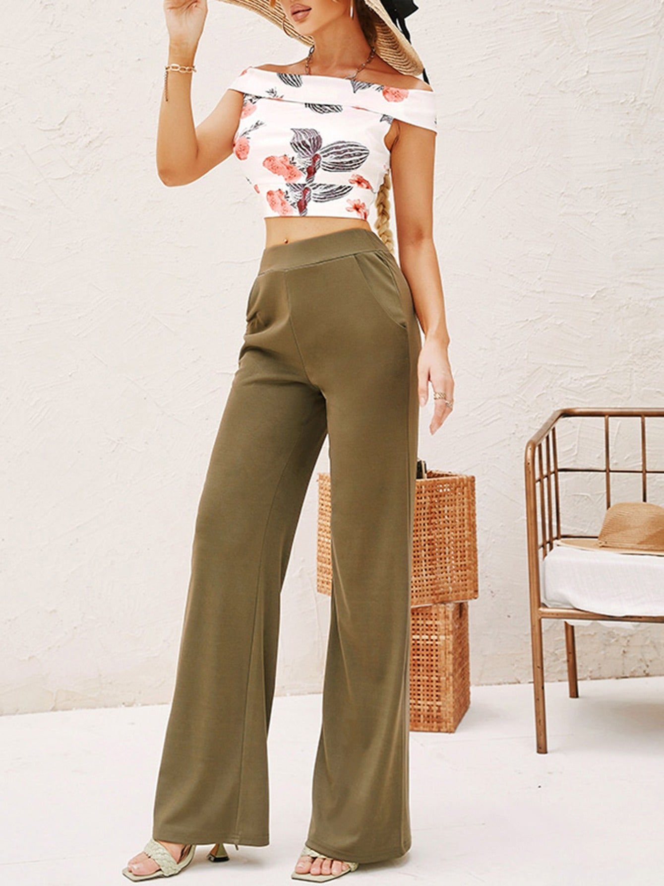 Floral Off Shoulder Top & Solid Pants Set