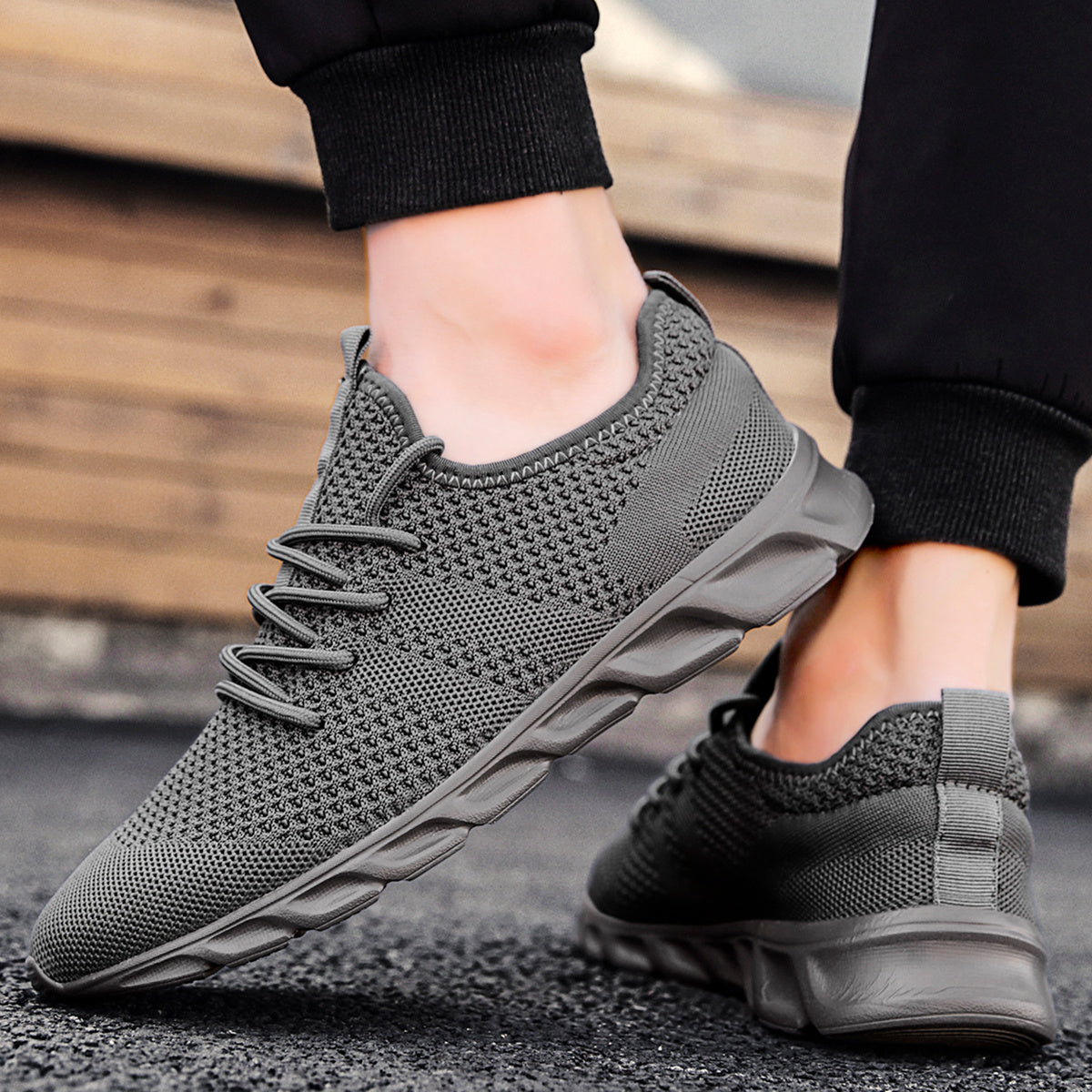 Men's Outdoor Lace Up Fabric Sneakers