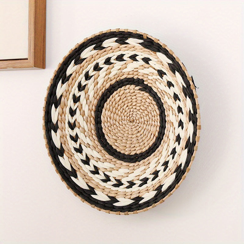 Handwoven Cattail Grass Rope Basket - Storage & Decor