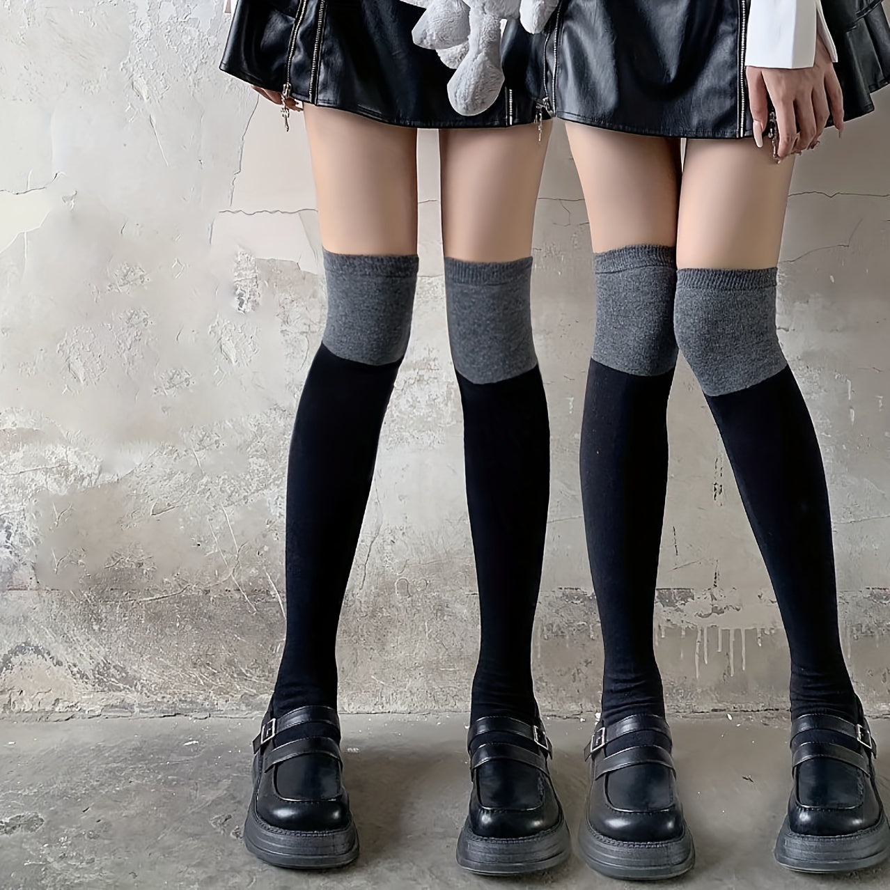 2 Pairs Colorblock Thigh High Socks Women's Stockings