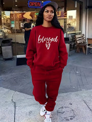 Women's Plus Letter & Heart Print Sweatshirt & Joggers Set