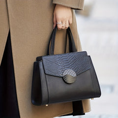Stylish Large Capacity Commuter Handbag for Women