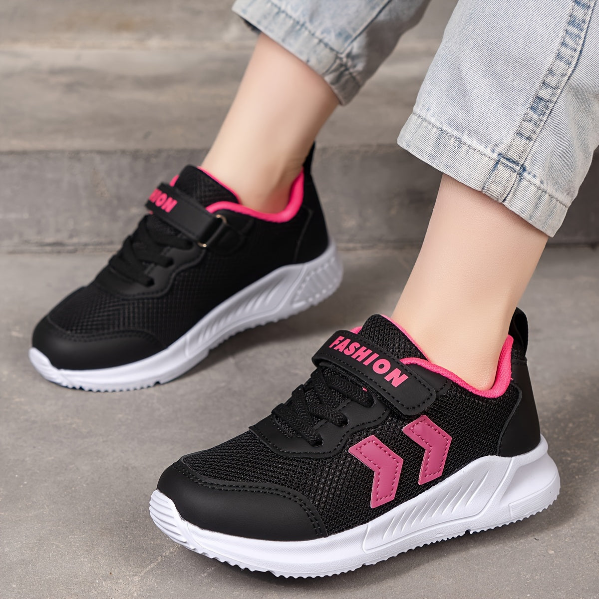 Girls Casual Low Top Mesh Sneakers Breathable Lightweight Shoes