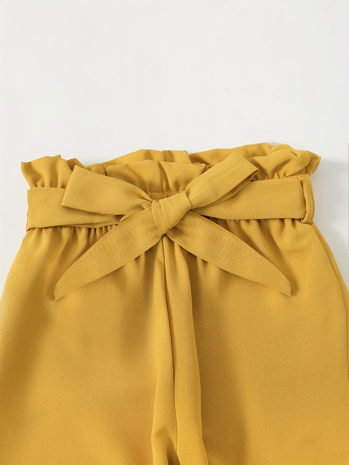 2pcs Girls Sunflower Ruffle Trim Tops & Belted Pants Set