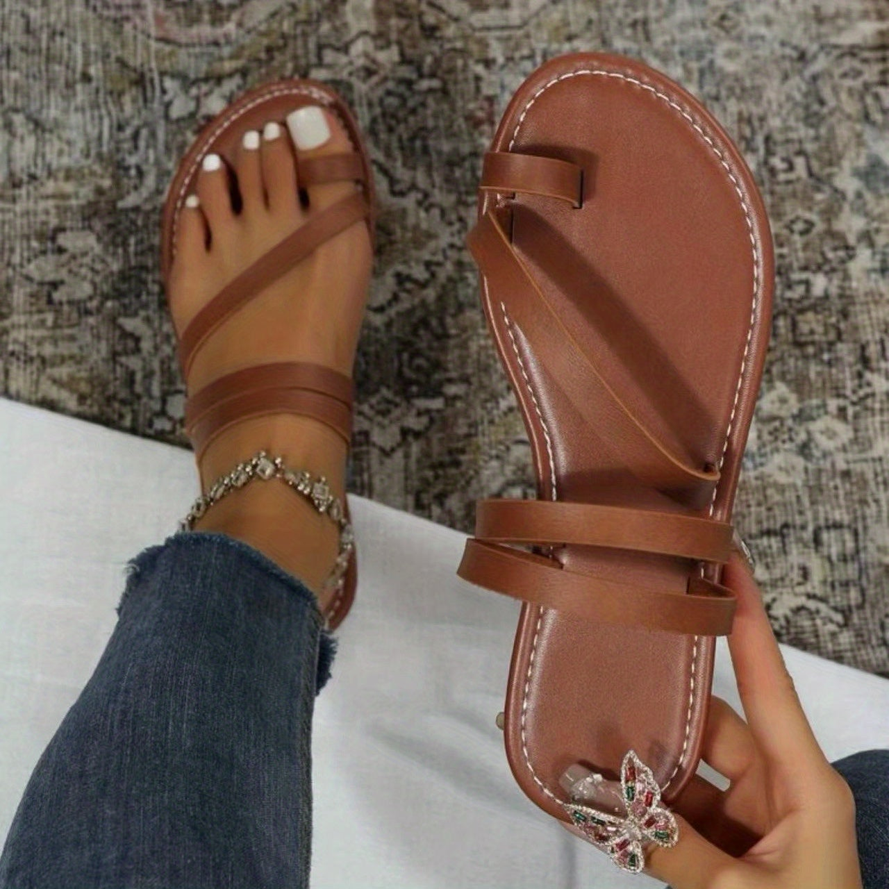 Women's Toe Loop Flat Slippers Casual Open Toe Strappy Non Slip Slides Shoes