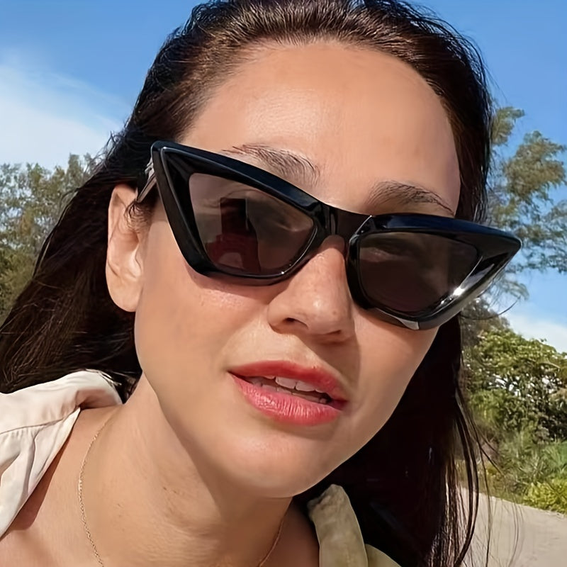 Y2K Cat Eye Sunglasses Rivet UV400 Sun Shades
