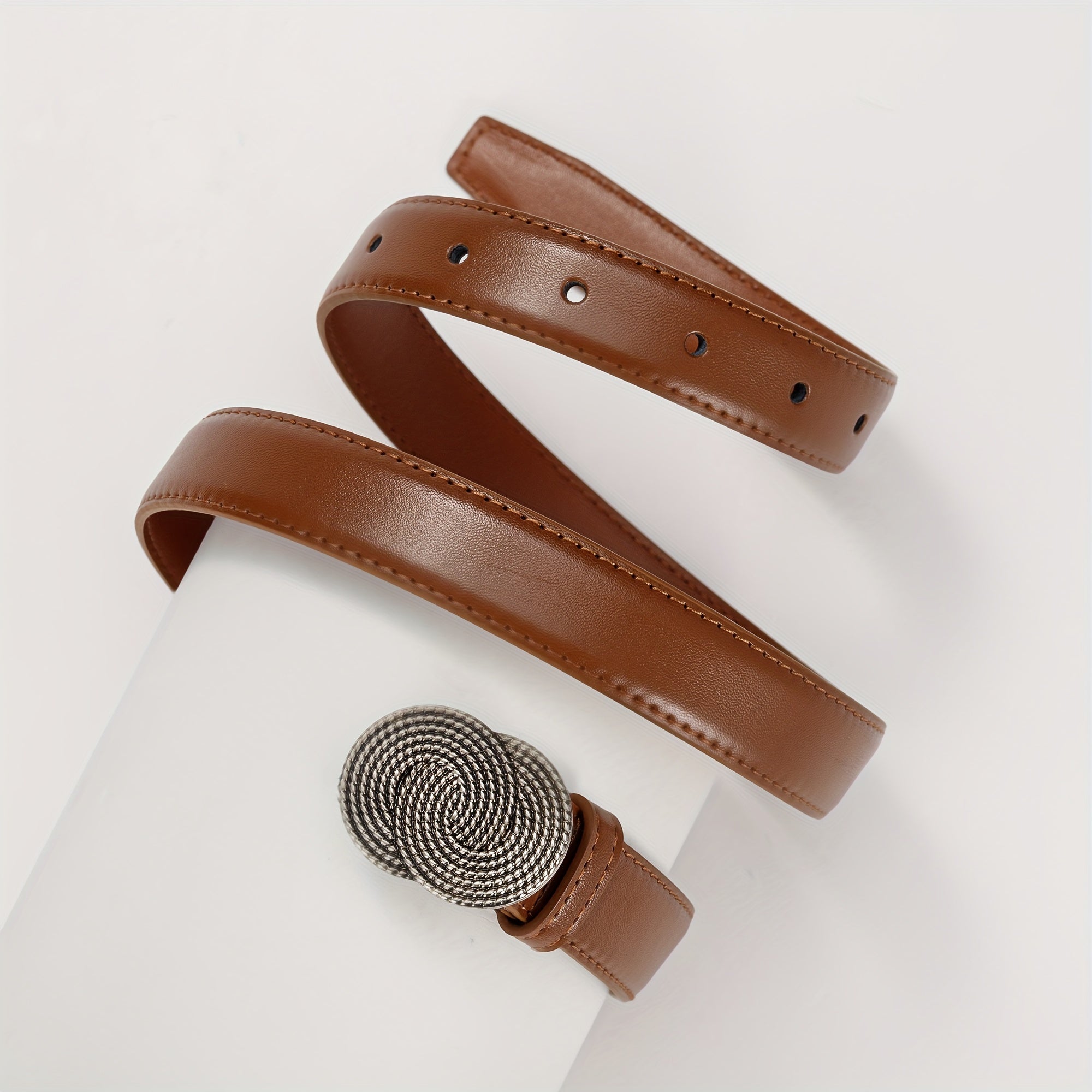 8 Shaped Buckle Head Leather Belt for Girls