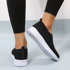 Women's Slip-on Sneakers Lightweight Running Shoes