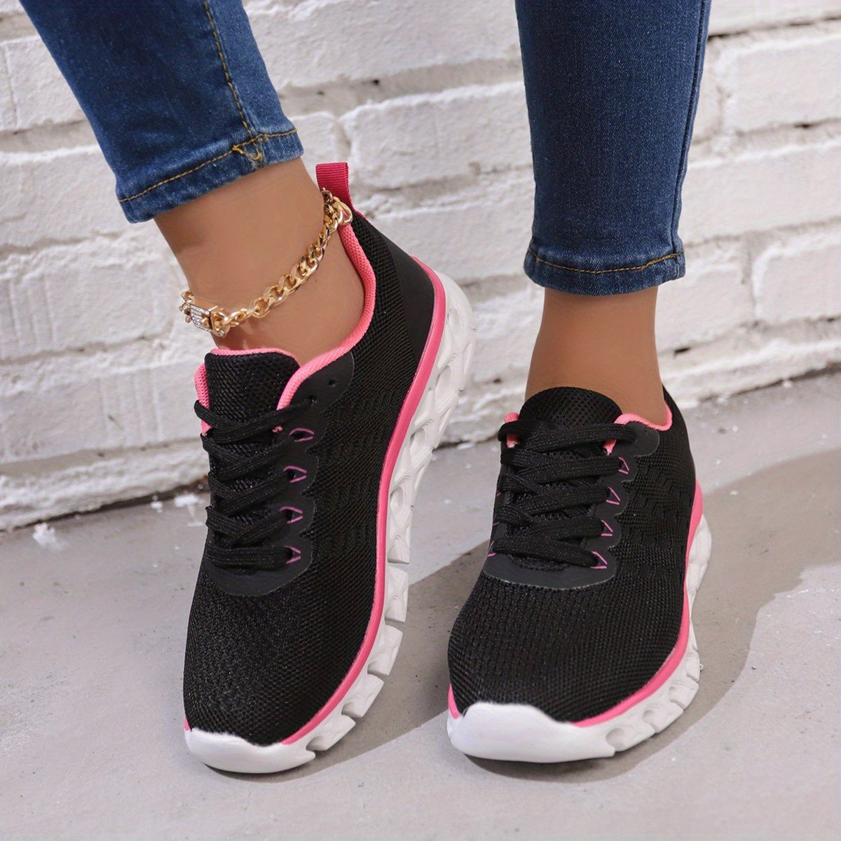 Women's Breathable Lace Up Running Shoes Lightweight Casual Low Top Shoe