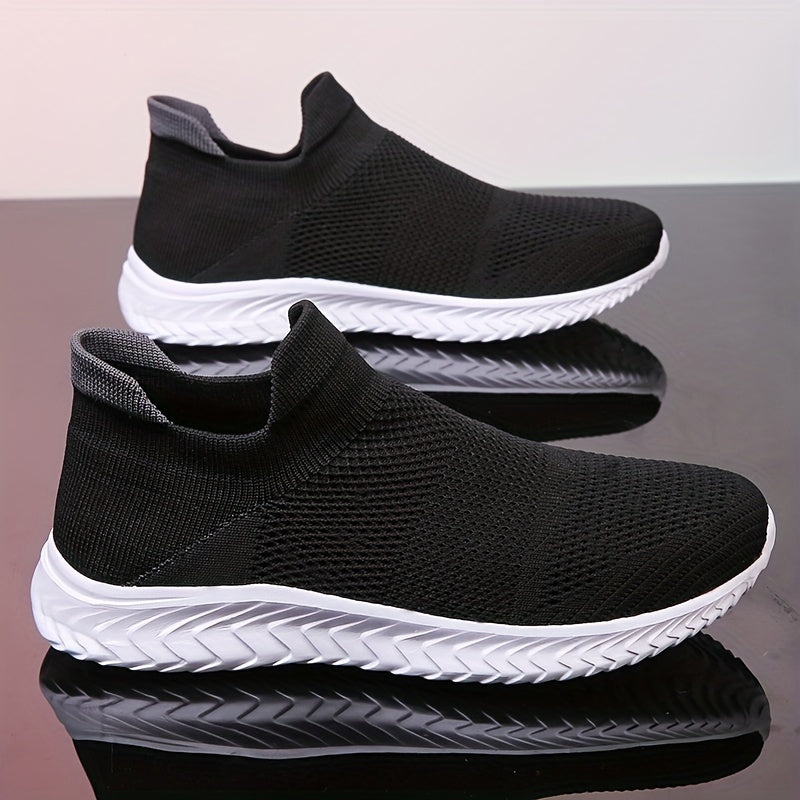 Men's Lightweight Slip On Casual Shoes For Traveling Hiking