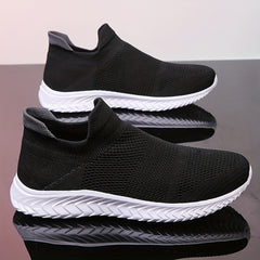 Men's Lightweight Slip On Casual Shoes For Traveling Hiking