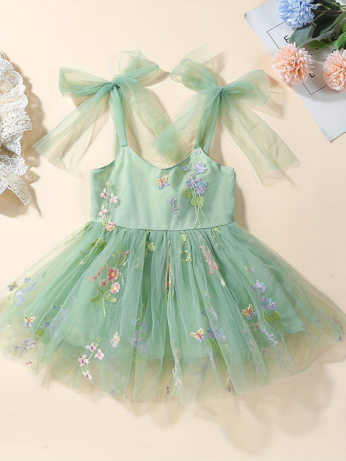 Toddler Girls Lace Up Princess Dress With Floral Embroidery