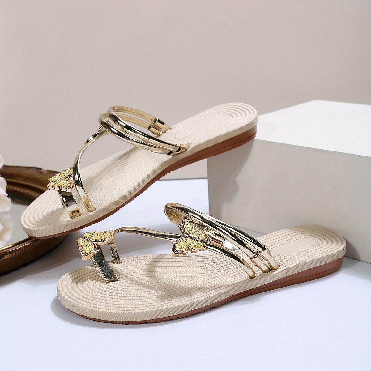Women's Butterfly Flat Sandals Stylish Slip On Summer Shoes