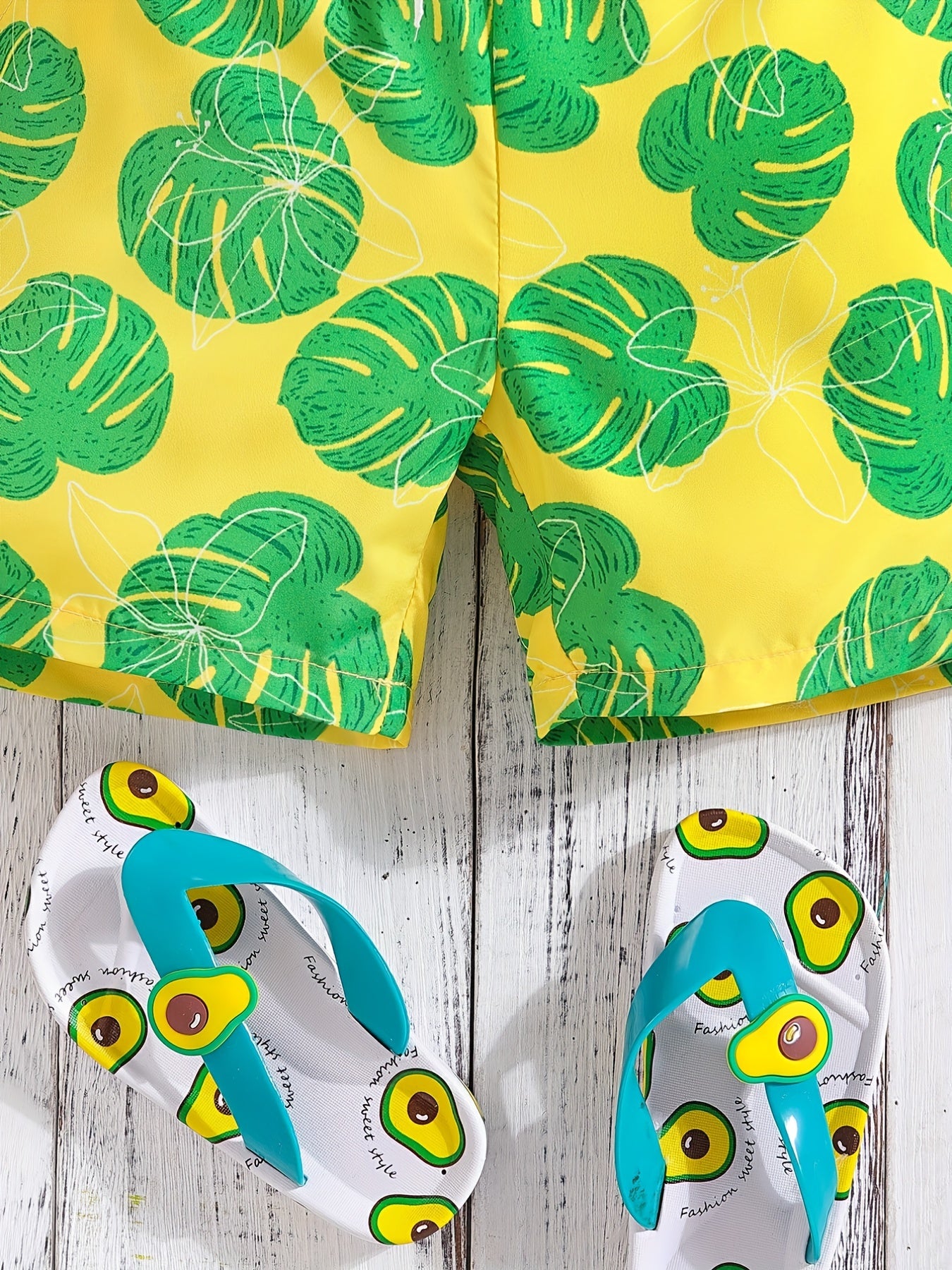 Boys Leaf Print Casual Shorts Comfortable Breathable For Vacation
