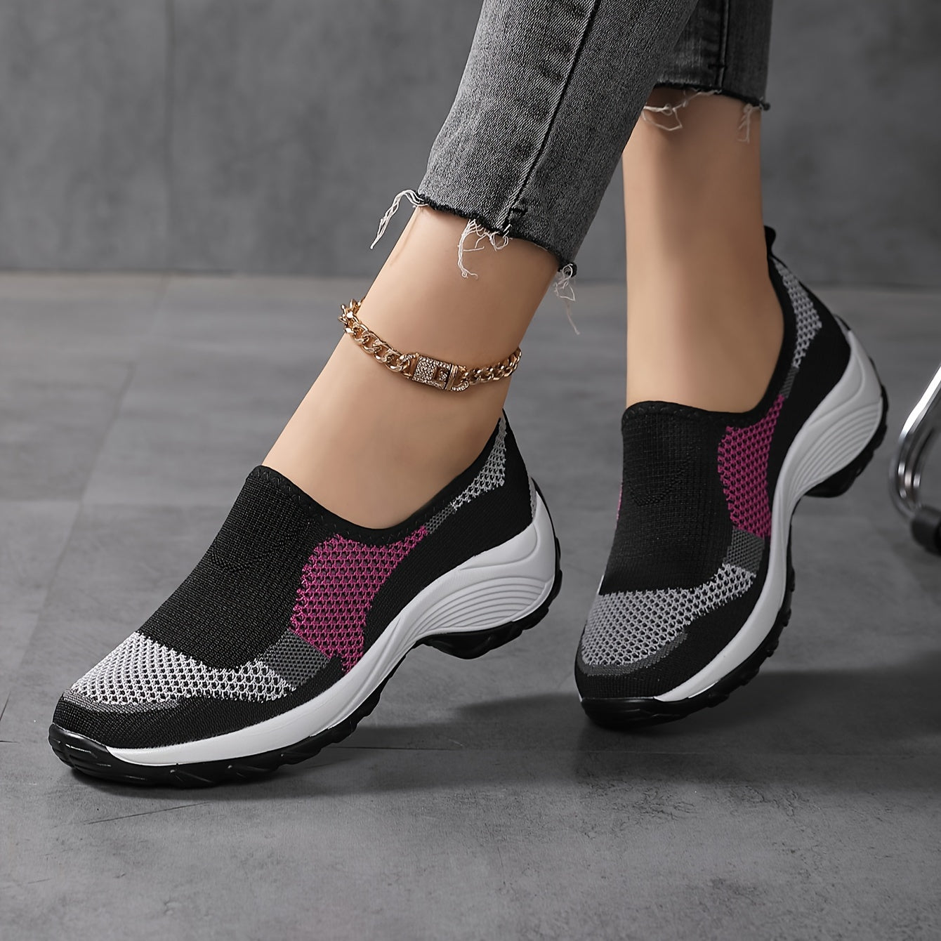 Women's Contrast Running Shoes Breathable Mesh for Outdoor Style