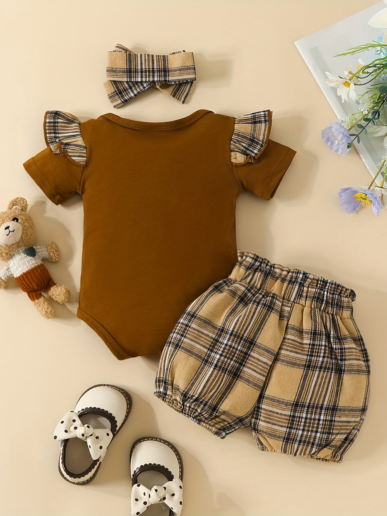 Baby Girls Plaid Bear T shirt & Bow Shorts Set