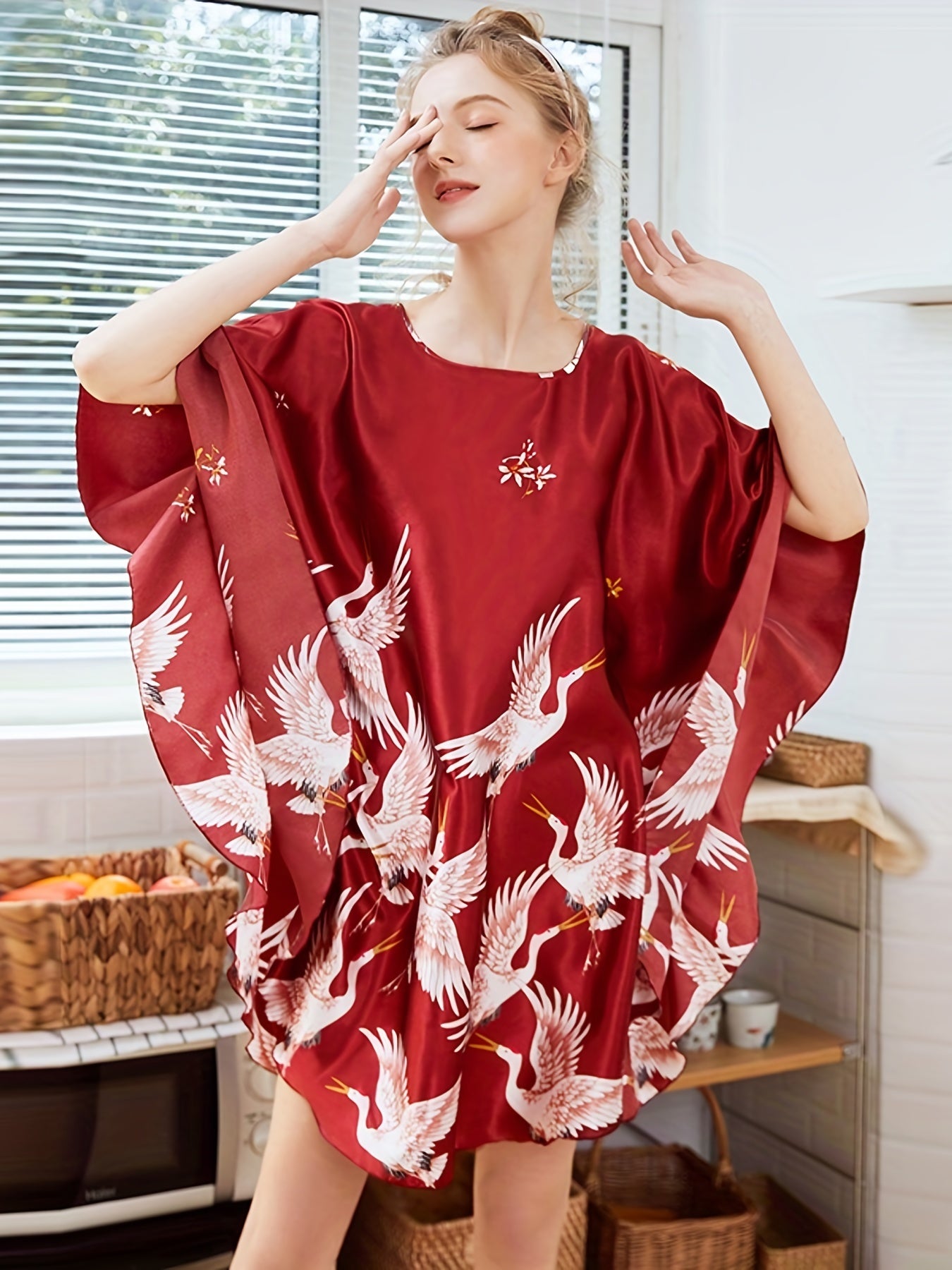 Crane Print Satin NightDress Batwing Sleeve Crew Neck Loose Pajama Dress Women's