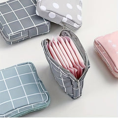 Plaid Pattern Storage Pouch Zipper Lightweight Sanitary Napkin Bag