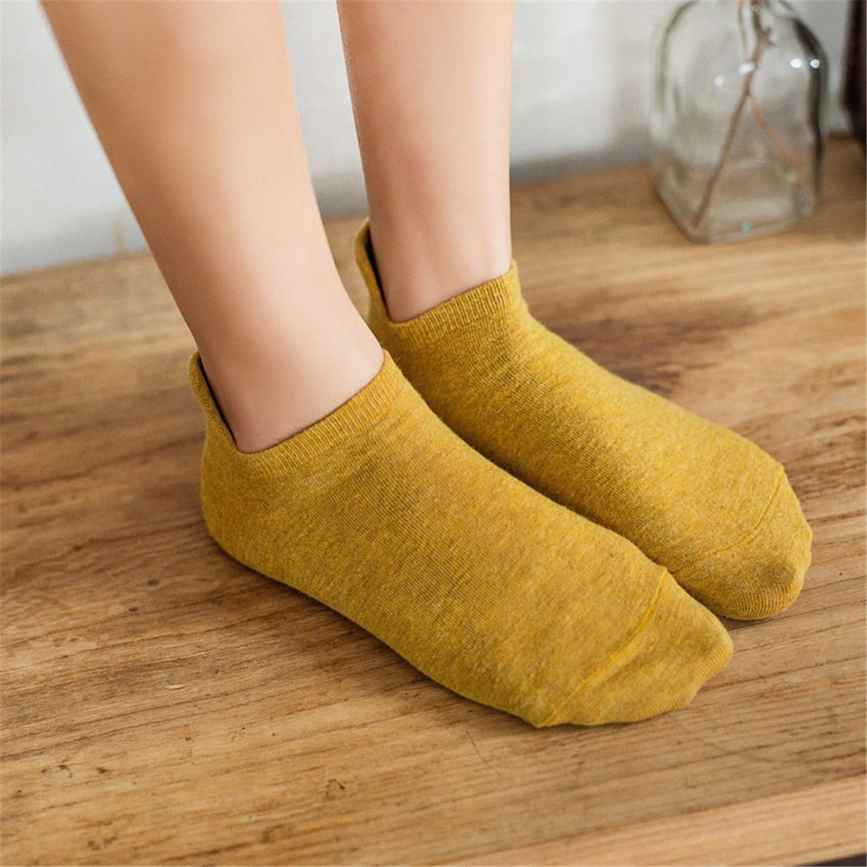 10 Pairs Women's Golden Fox Embroidered Cotton Ankle Socks
