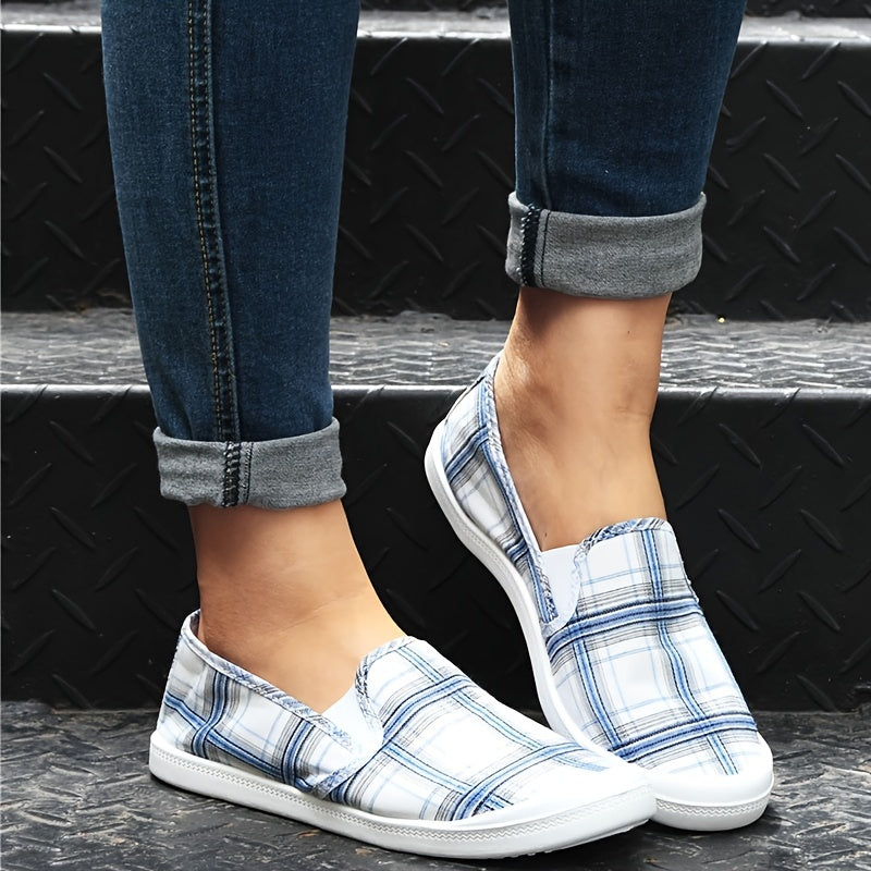Women's Lightweight Slip-On Skate Shoes Casual Round Toe Flats