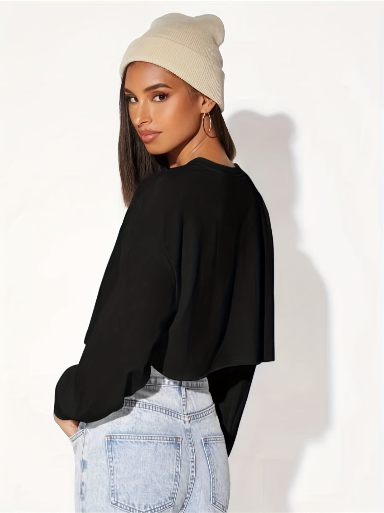 Drop Shoulder Crop Pullover Active Sweatshirt