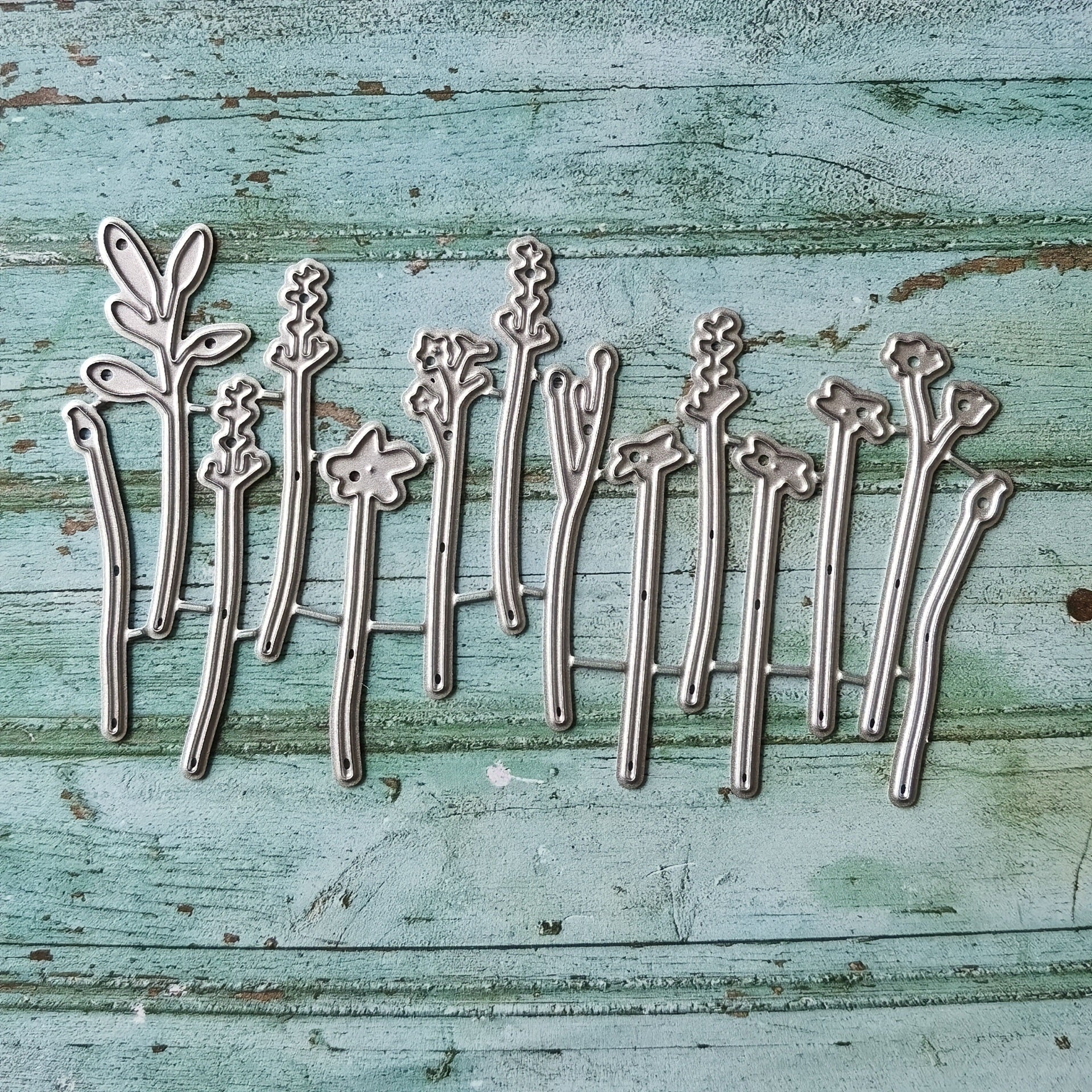 Flower Fence Pattern Die Cuts Metal Die for Scrapbook DIY Craft
