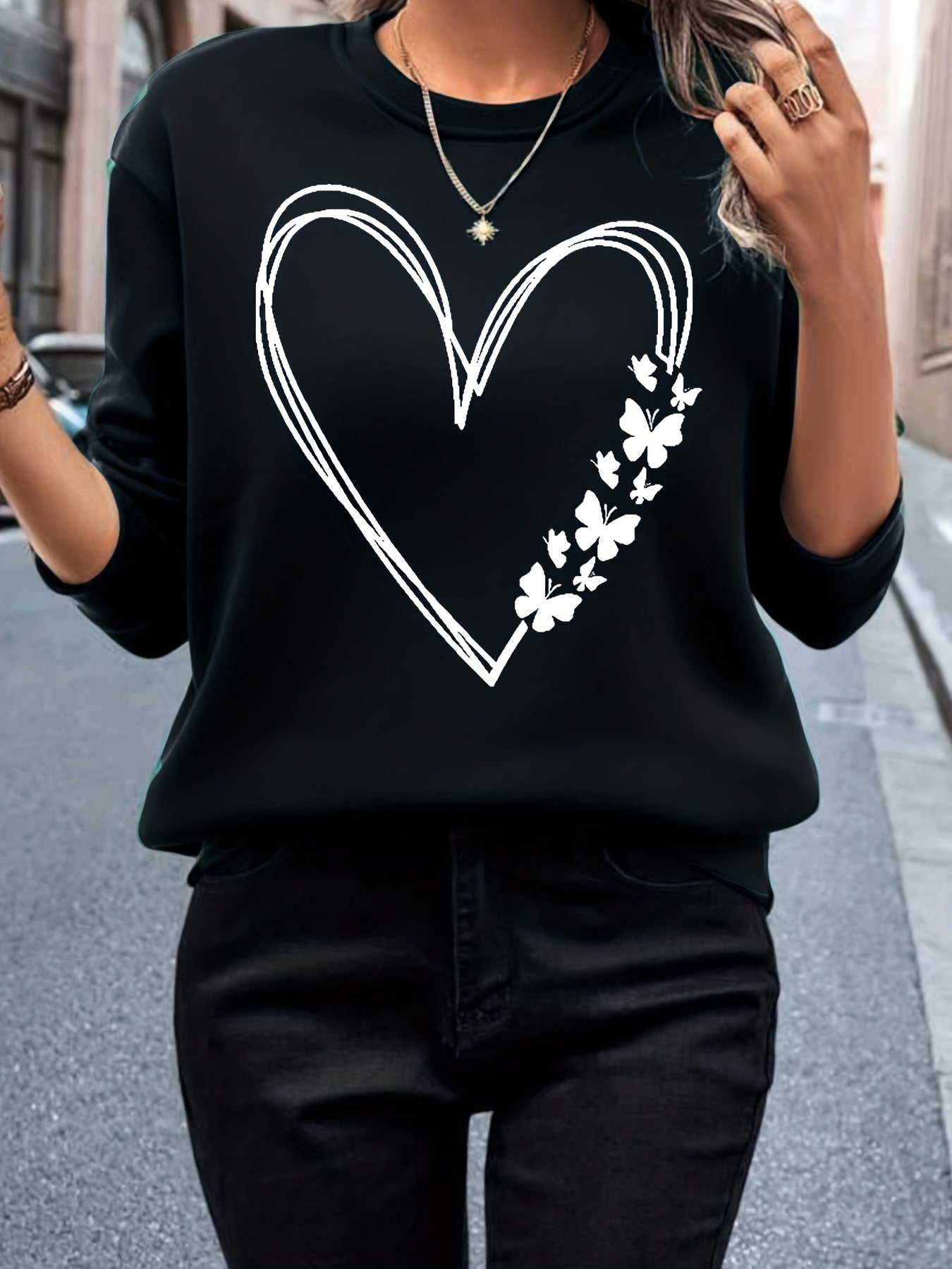 Heart Print Crew Neck Sweatshirt for Women