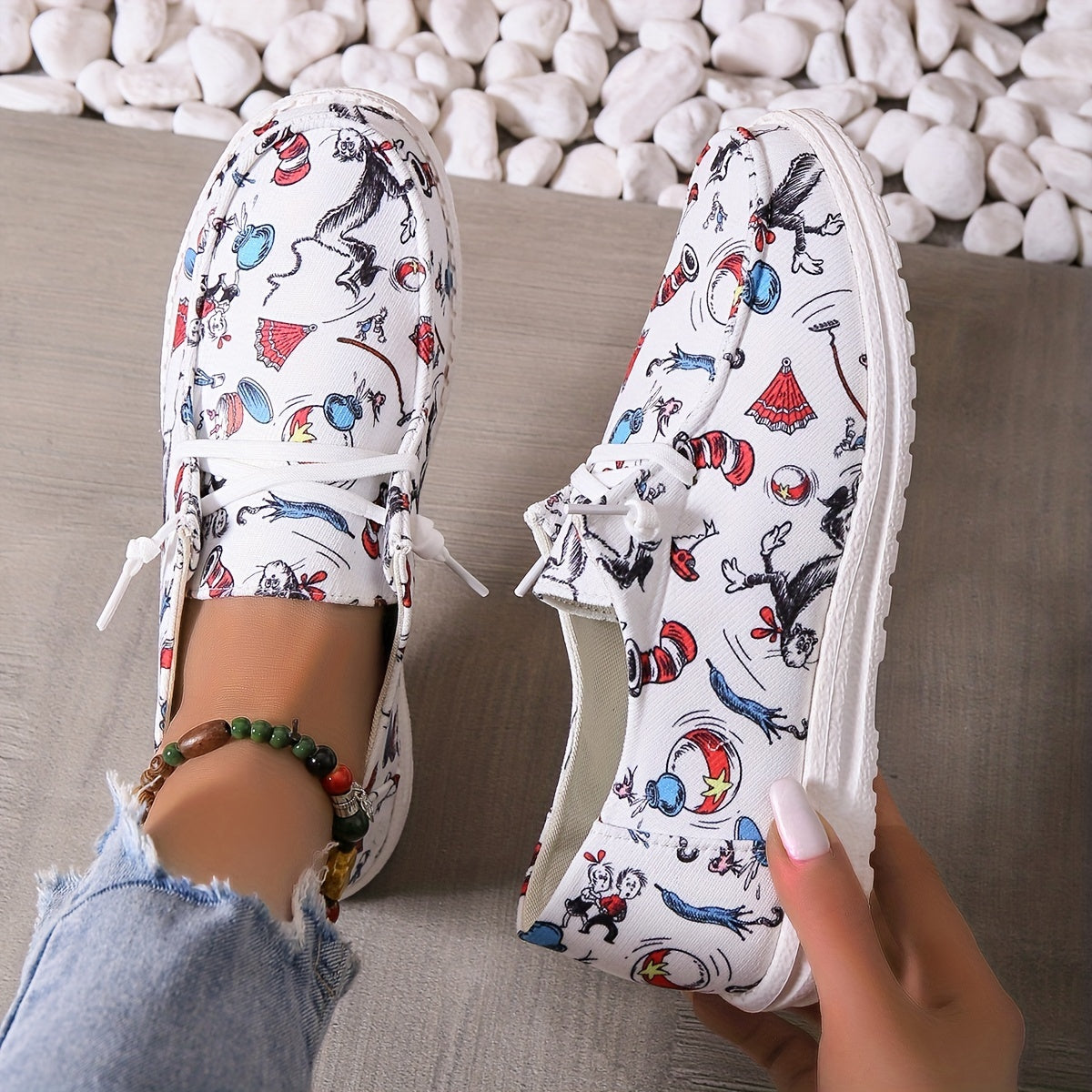 Women's Cartoon Print Canvas Shoes Casual Slip On Lightweight Walking Shoes