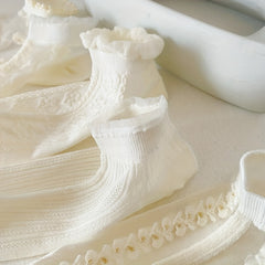 Floral Print & Mesh Ruffle Ankle Socks