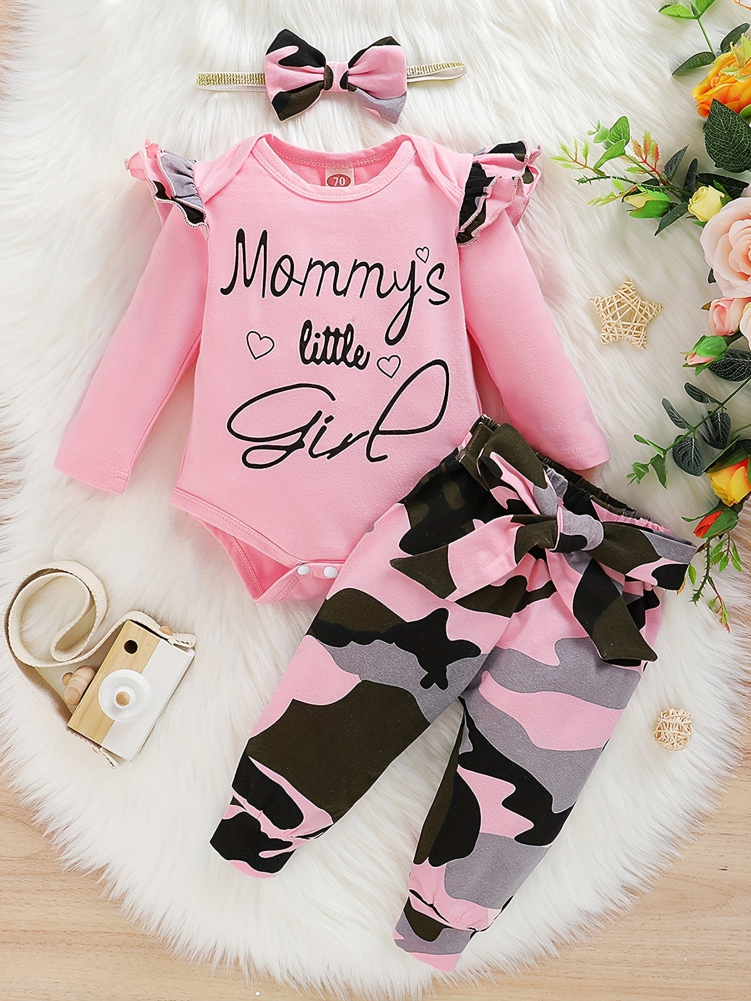 Comfy MOMMY'S LITTLE GIRL Print Outfit Set