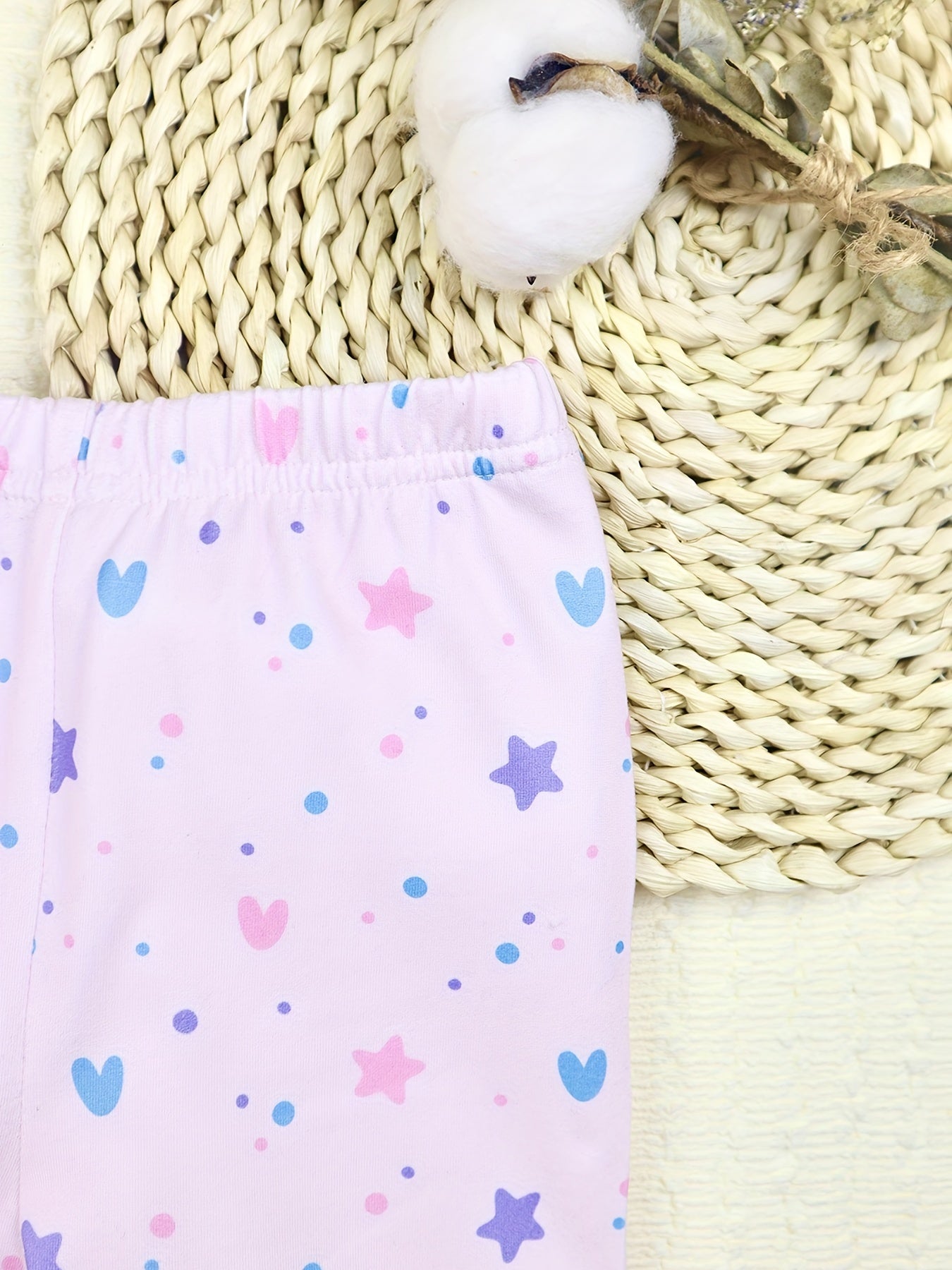 2pcs Toddler Baby Girls Cropped Leggings Flower Heart Allover Print Crop Pants