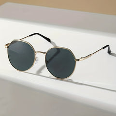 Round Frame Sunglasses Vintage Metal Temple UV400
