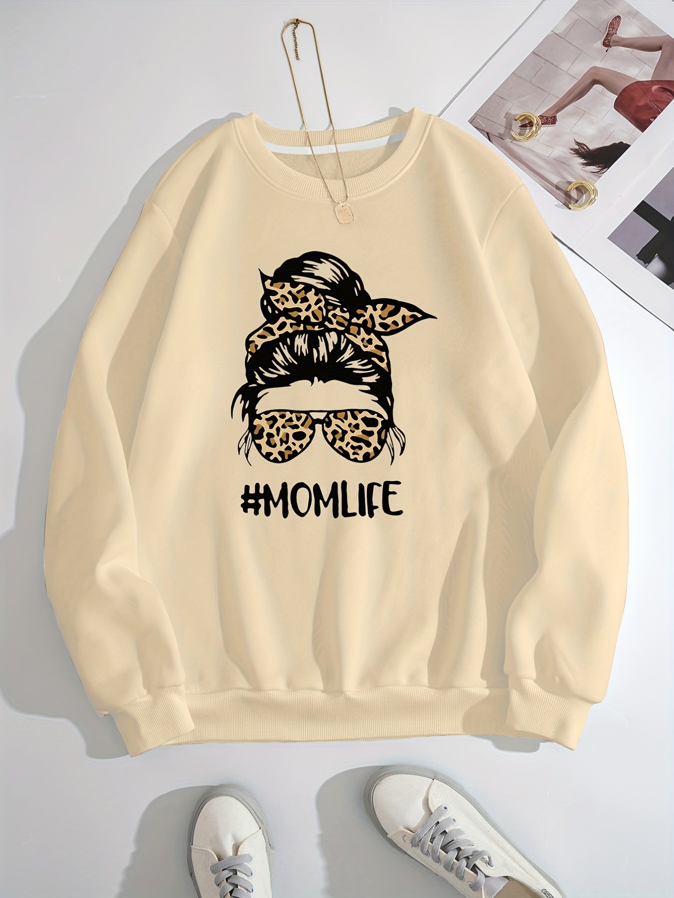 Girl Graphic Print Pullover Crew Neck Sweatshirt
