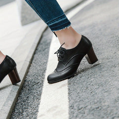 Women's Lace Up Chunky Heel Shoes Low Round Toe Comfy Oktoberfest Dress