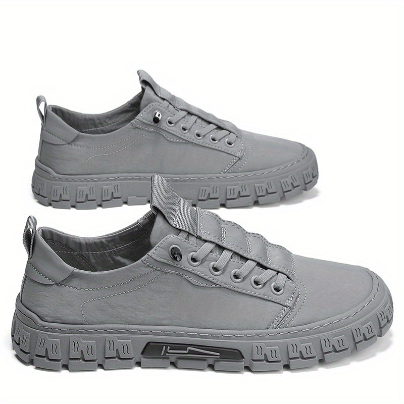 Men's Breathable Mesh Sneakers Non Slip Outdoor Shoes For Hiking Climbing