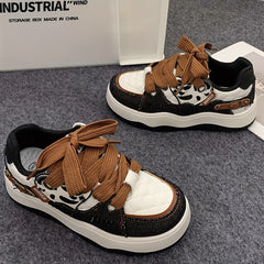 Women's Heart Pattern Platform Skate Shoes