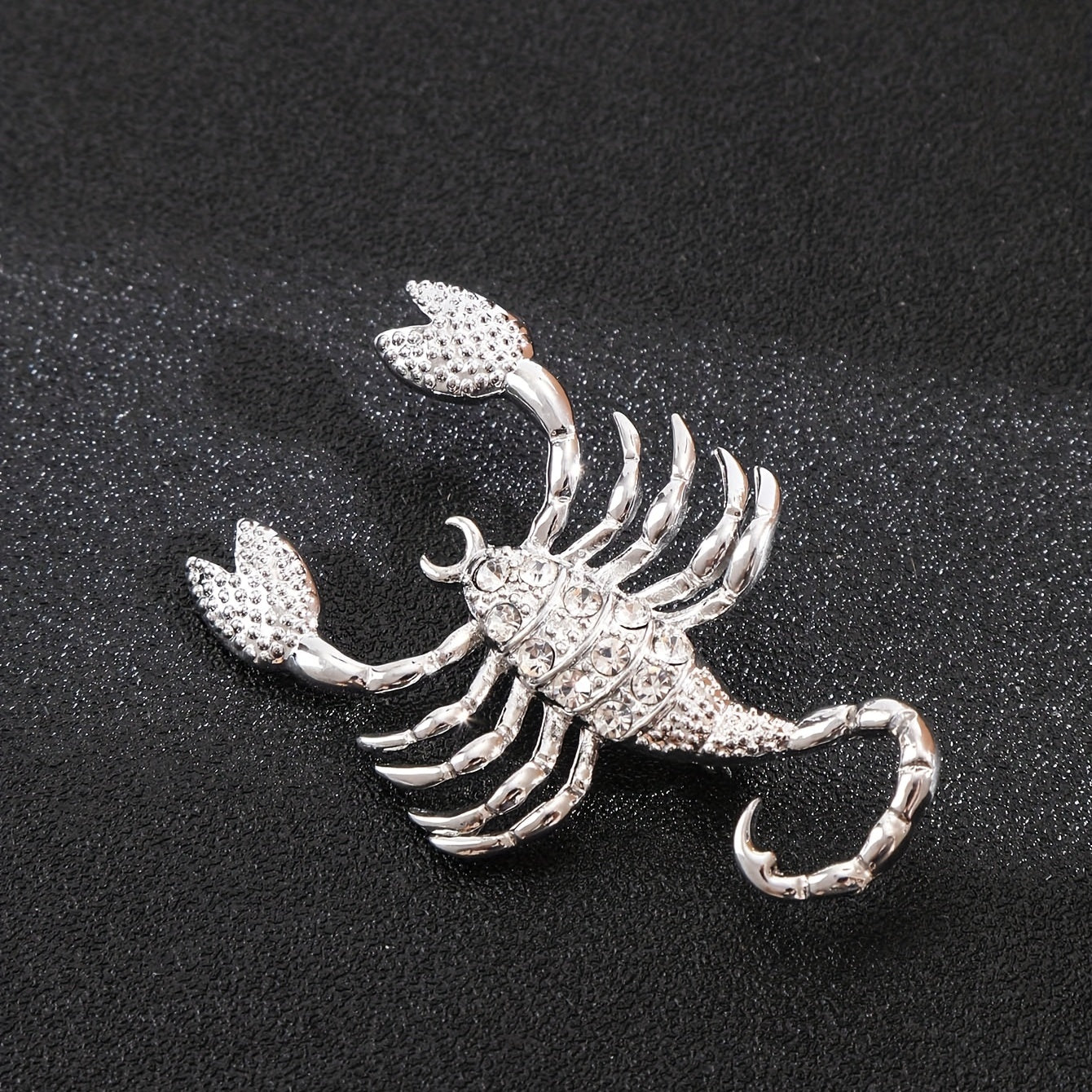 Scorpion Brooch Alloy Inlaid Diamond Pin Clothing Accessories