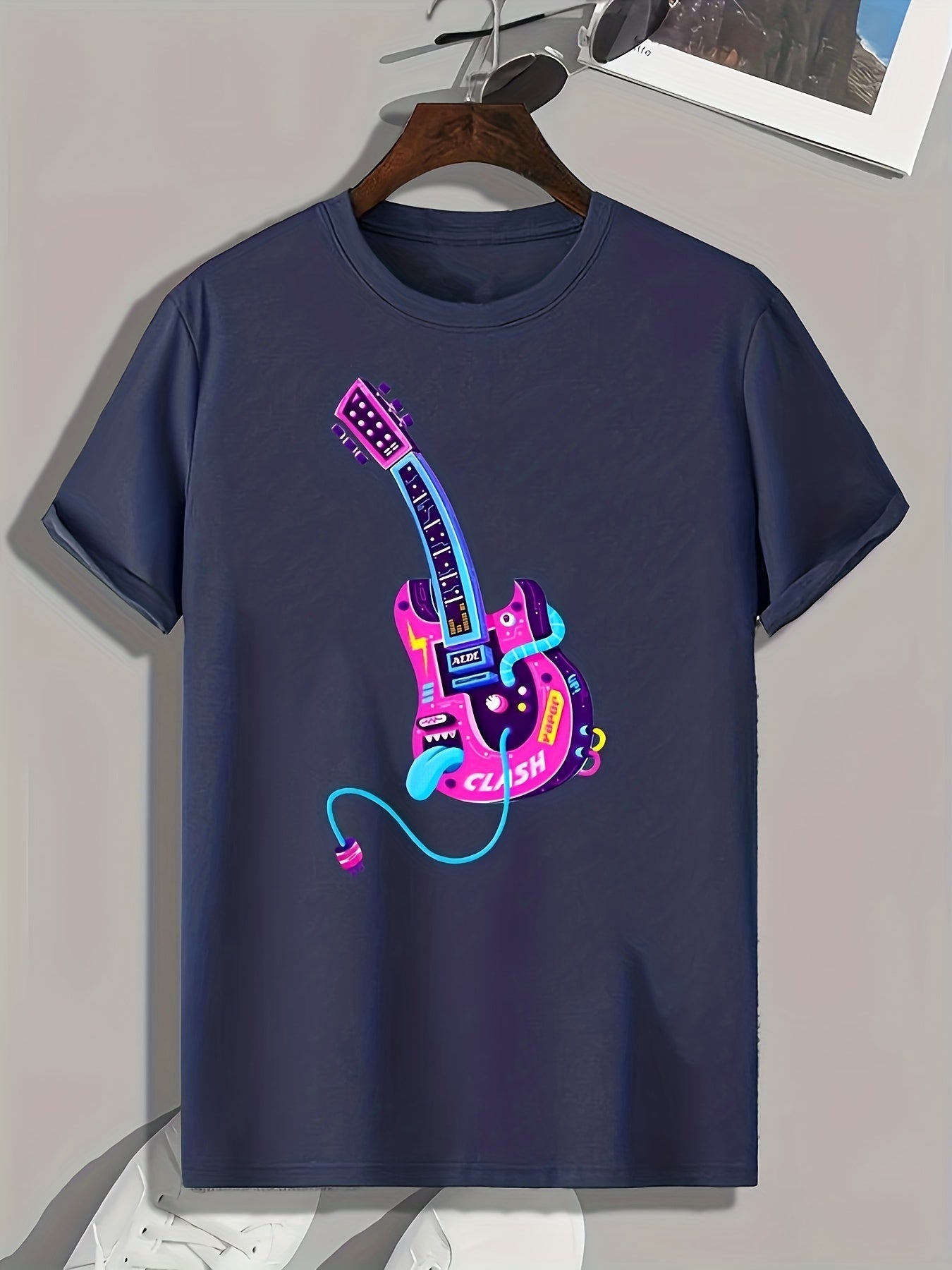 Guitar Print Men's Graphic T-shirt for Summer