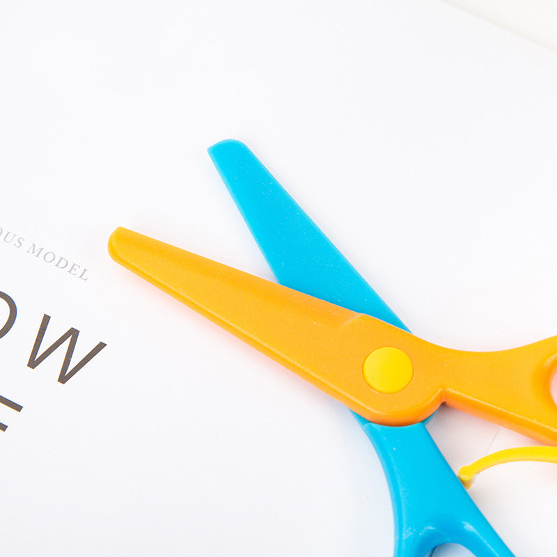 Safe Paper Cutting Scissors Anti Pinch for Maximum Safety