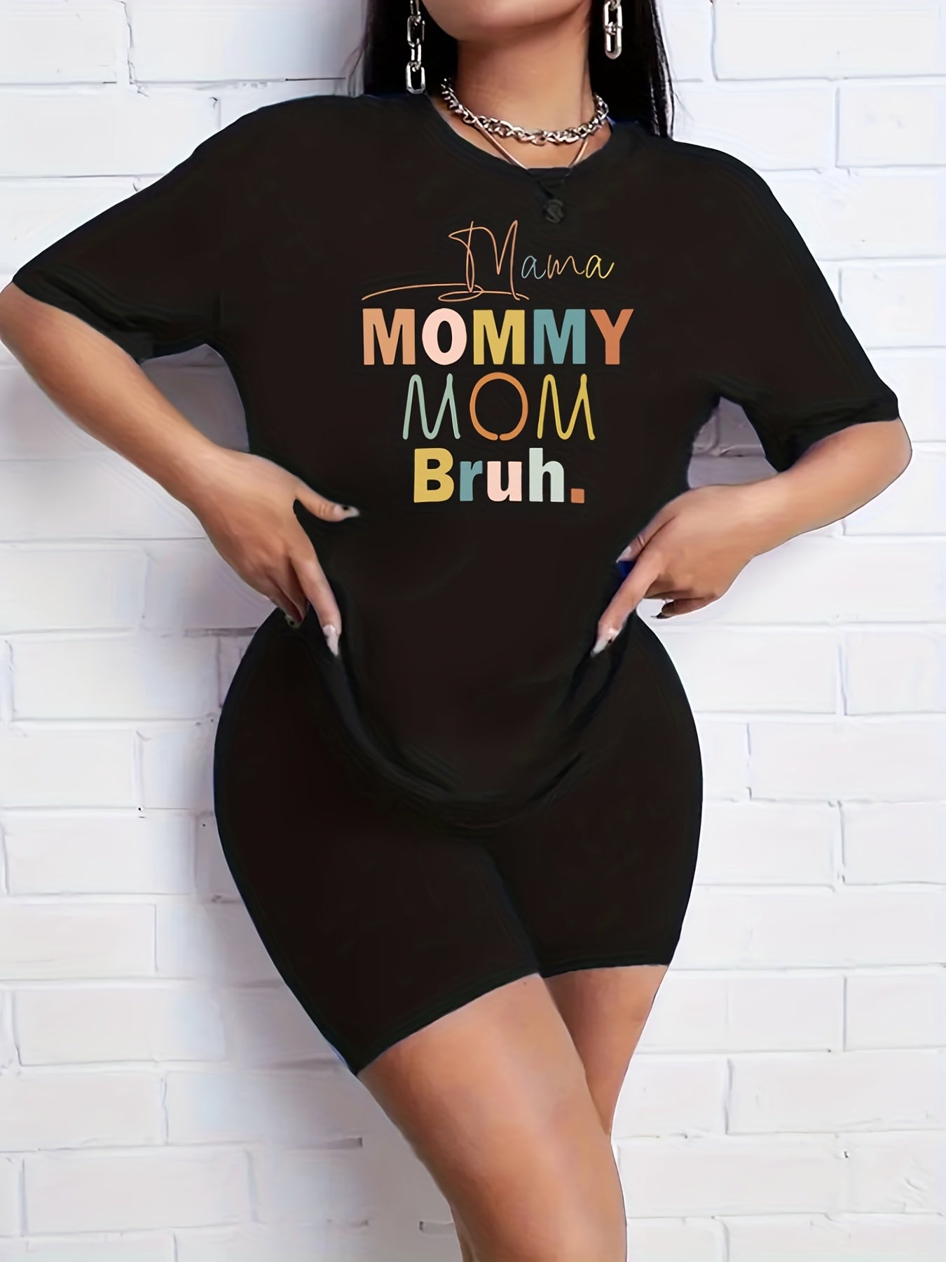 2pcs Summer Casual Sports Sets Graphic Tee & Solid Shorts Women's Activewear