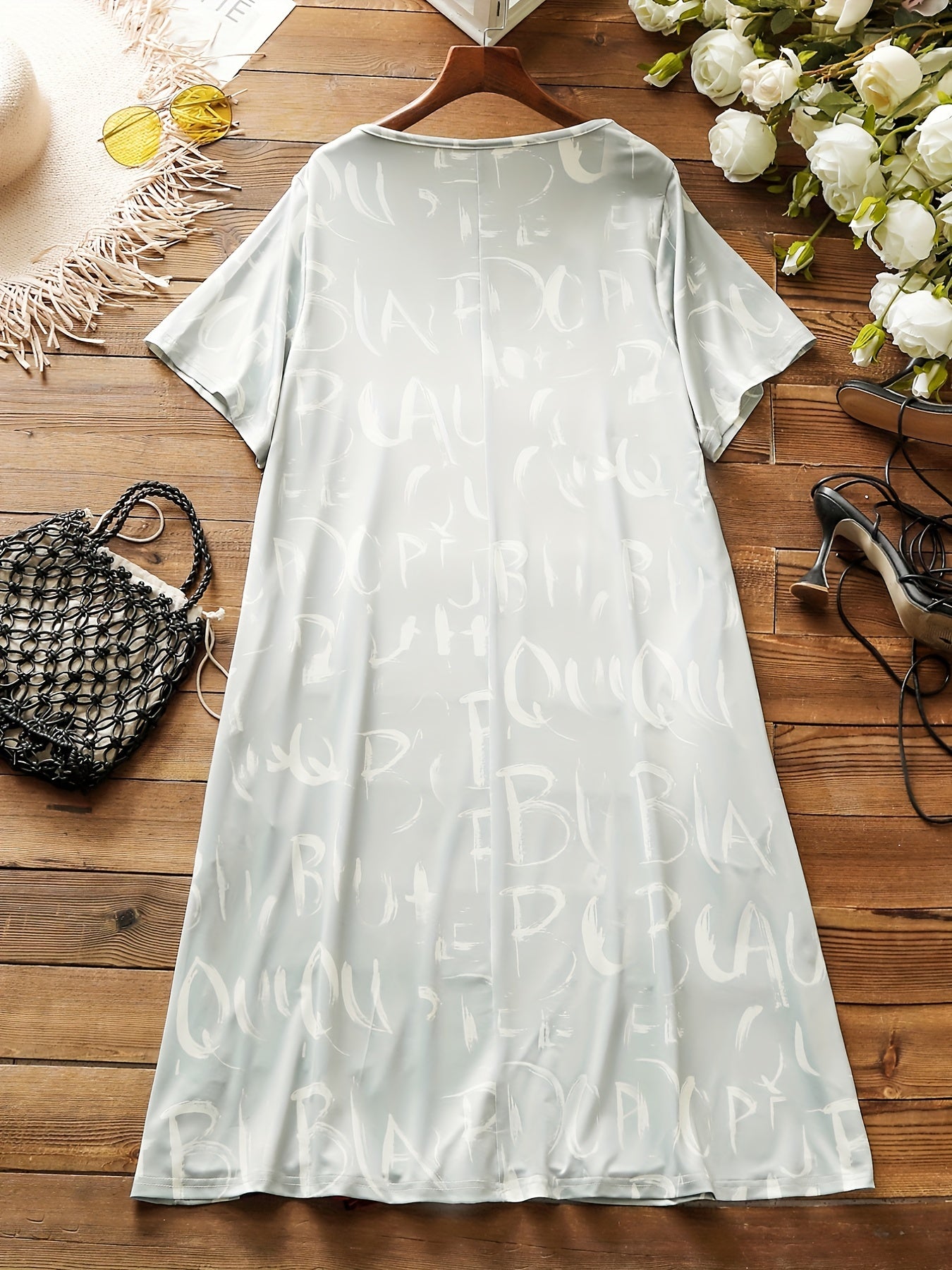 Plus Size V-Neck Letter Print Casual Dress with Pockets